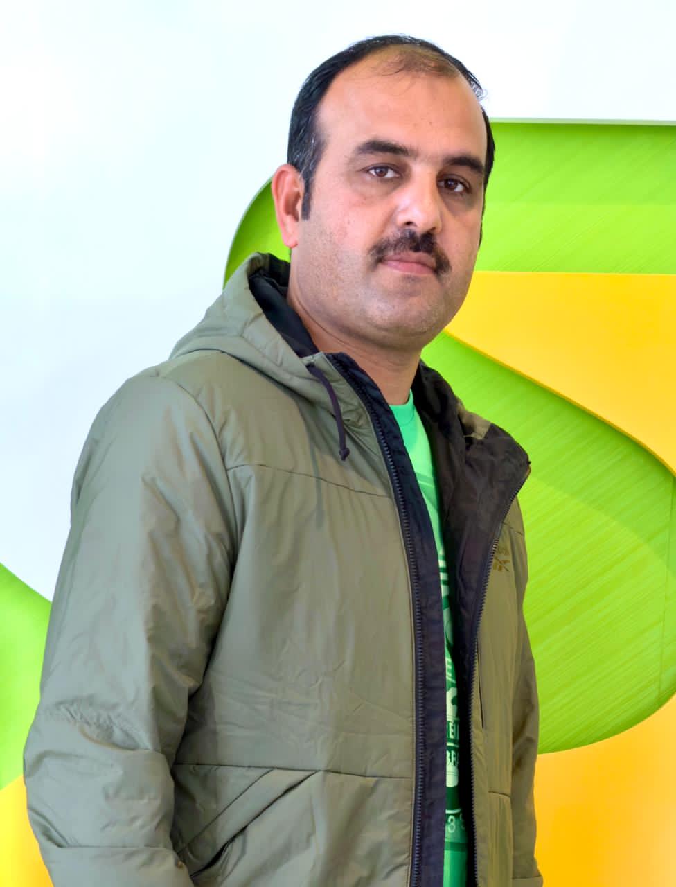 property Dealer in soalkot Hamza Mustafa